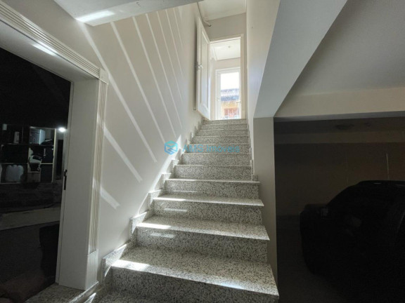Imagem Sobrado com 4 Quartos à Venda, 340 m² em Bela Vista - Canoas