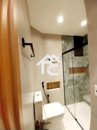 Imagem Apartamento com 1 Quarto à Venda, 60 m² em Copacabana - Rio De Janeiro Imagem Apartamento com 1 Quarto à Venda, 60 m² em Copacabana - Rio De Janeiro