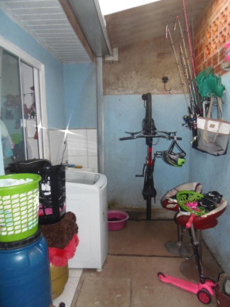 Imagem Casa com 2 Quartos à Venda, 43 m² em Campo De Santana - Curitiba