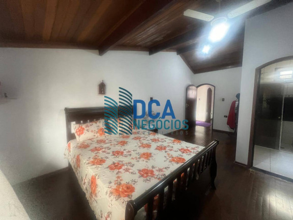 Imagem Casa com 5 Quartos à Venda, 400 m² em Parque São Luís - Taubaté Imagem Casa com 5 Quartos à Venda, 400 m² em Parque São Luís - Taubaté