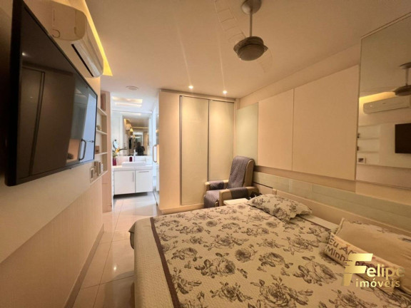Imagem Imóvel com 3 Quartos à Venda, 156 m² em Praia Da Costa - Vila Velha Imagem Imóvel com 3 Quartos à Venda, 156 m² em Praia Da Costa - Vila Velha