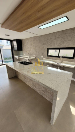Imagem Casa de Condomínio com 3 Quartos à Venda, 230 m² em Cézar De Souza - Mogi Das Cruzes Imagem Casa de Condomínio com 3 Quartos à Venda, 230 m² em Cézar De Souza - Mogi Das Cruzes