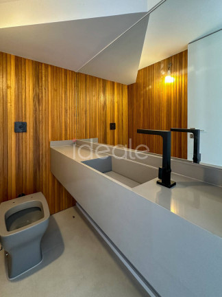Imagem Casa de Condomínio com 5 Quartos à Venda, em Barra Da Tijuca - Rio De Janeiro Imagem Casa de Condomínio com 5 Quartos à Venda, em Barra Da Tijuca - Rio De Janeiro