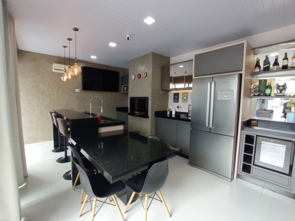 Imagem Casa com 4 Quartos à Venda, 220 m² em Conjunto Libra - Foz Do Iguaçu