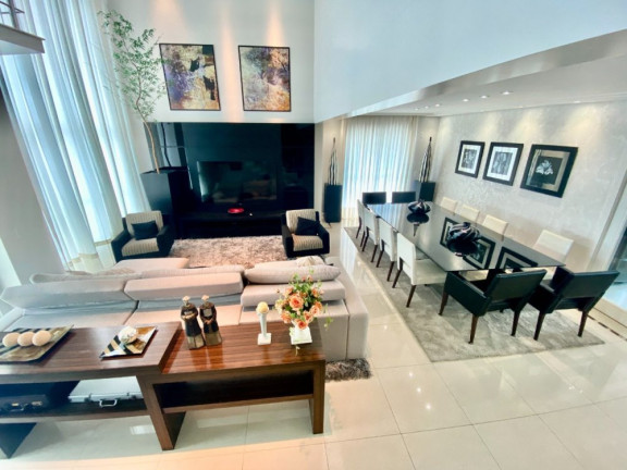 Imagem Apartamento com 3 Quartos à Venda, 252 m² em Centro - Balneário Camboriú Imagem Apartamento com 3 Quartos à Venda, 252 m² em Centro - Balneário Camboriú