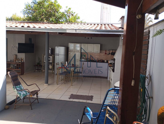 Imagem Casa com 3 Quartos à Venda, 150 m² em Jardim Helvécia - Aparecida De Goiânia Imagem Casa com 3 Quartos à Venda, 150 m² em Jardim Helvécia - Aparecida De Goiânia