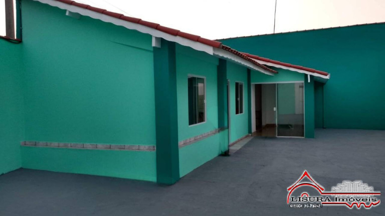 Casa à Venda, 200 m² em Jardim Santa Maria - Jacareí
