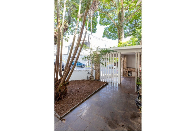 Imagem Casa com 3 Quartos à Venda, 140 m² em Campo Belo - São Paulo Imagem Casa com 3 Quartos à Venda, 140 m² em Campo Belo - São Paulo