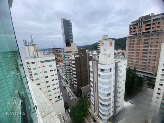 Imagem Apartamento com 3 Quartos à Venda, 121 m² em Centro - Balneário Camboriú Imagem Apartamento com 3 Quartos à Venda, 121 m² em Centro - Balneário Camboriú