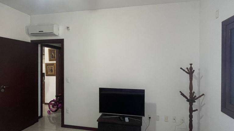 Imagem Casa com 6 Quartos à Venda, 548 m² em Jurerê Internacional - Florianópolis