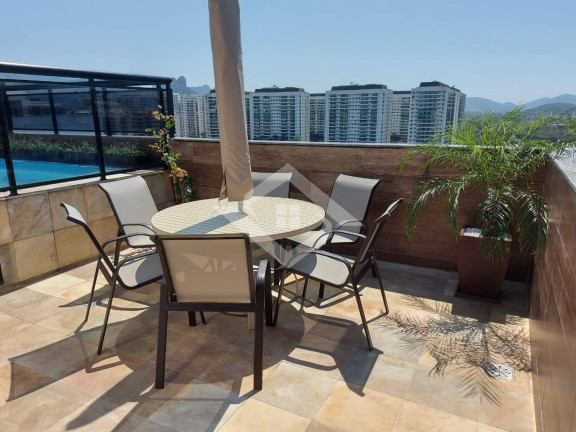Imagem Apartamento com 4 Quartos à Venda, 178 m² em Barra Da Tijuca - Rio De Janeiro