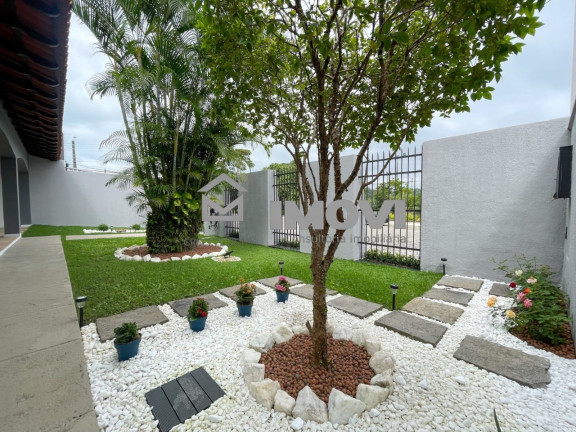 Casa com 5 Quartos à Venda, 334 m² em Mata Da Praia - Vitória