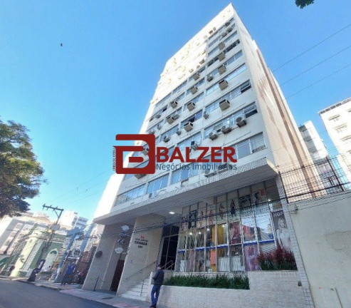 Imagem Apartamento com 1 Quarto à Venda, 47 m² em Centro - Florianópolis Imagem Apartamento com 1 Quarto à Venda, 47 m² em Centro - Florianópolis