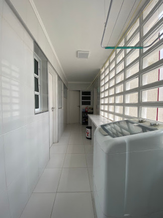 Imagem Apartamento com 3 Quartos à Venda, 125 m² em Pitangueiras - Guarujá