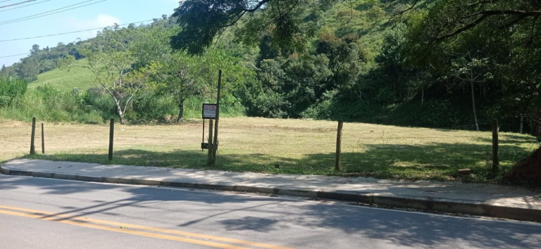 Imagem Terreno à Venda, 1.000 m² em Centro - Santa Branca Imagem Terreno à Venda, 1.000 m² em Centro - Santa Branca