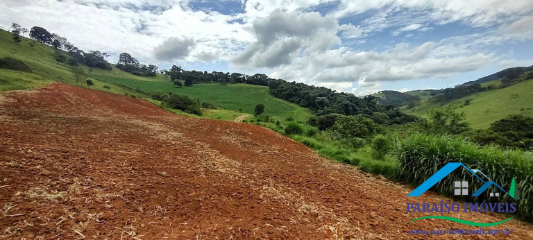 Imagem Chácara com 2 Quartos à Venda, 24 m² em Centro - Paraisópolis Imagem Chácara com 2 Quartos à Venda, 24 m² em Centro - Paraisópolis