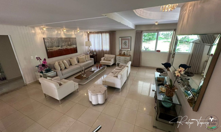 Imagem Sobrado com 5 Quartos à Venda, 393 m² em Residencial Aldeia Do Vale - Goiânia