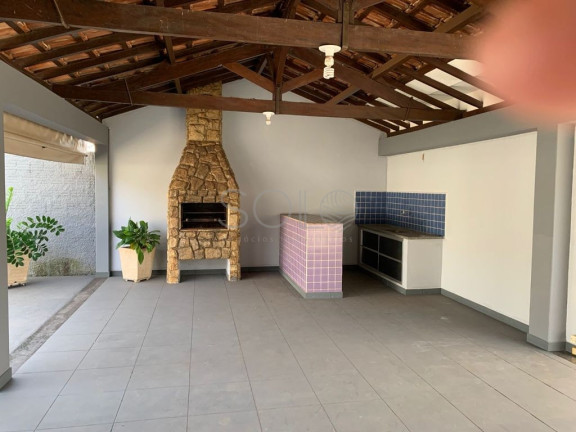 Imagem Casa com 2 Quartos à Venda, 470 m² em Jardim Viaduto (vila Xavier) - Araraquara Imagem Casa com 2 Quartos à Venda, 470 m² em Jardim Viaduto (vila Xavier) - Araraquara