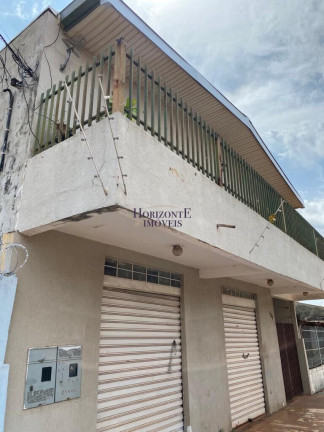 Sobrado com 3 Quartos à Venda, 266 m² em Conjunto Residencial Estrela Do Sul - Campo Grande