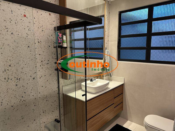 Imagem Apartamento com 2 Quartos à Venda, 66 m² em Grajaú - Rio De Janeiro Imagem Apartamento com 2 Quartos à Venda, 66 m² em Grajaú - Rio De Janeiro