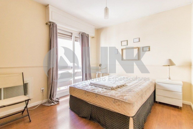 Imagem Imóvel com 2 Quartos à Venda, 182 m² em Bela Vista - Porto Alegre Imagem Imóvel com 2 Quartos à Venda, 182 m² em Bela Vista - Porto Alegre
