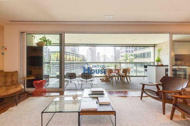 Imagem Apartamento com 3 Quartos à Venda, 262 m² em Itaim Bibi - São Paulo Imagem Apartamento com 3 Quartos à Venda, 262 m² em Itaim Bibi - São Paulo