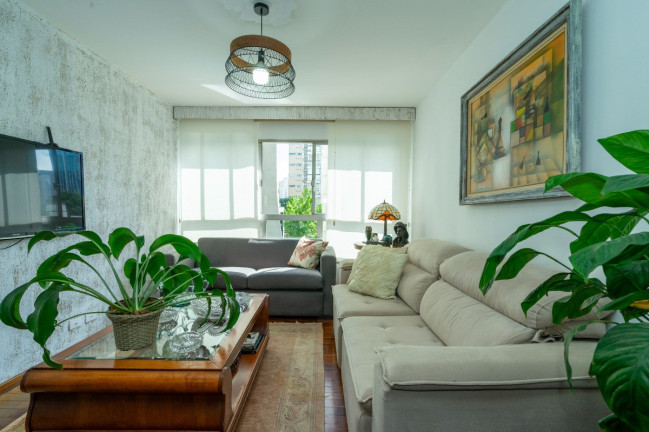 Imagem Apartamento com 3 Quartos à Venda, 130 m² em Itaim Bibi - São Paulo