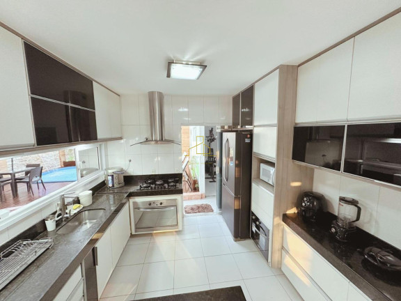 Imagem Casa com 3 Quartos à Venda, 250 m² em Colina De Laranjeiras - Serra Imagem Casa com 3 Quartos à Venda, 250 m² em Colina De Laranjeiras - Serra