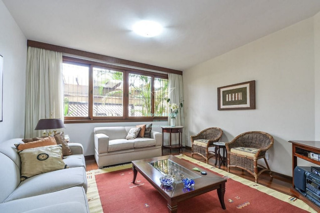 Imagem Casa com 3 Quartos à Venda, 190 m² em Indianópolis - São Paulo Imagem Casa com 3 Quartos à Venda, 190 m² em Indianópolis - São Paulo