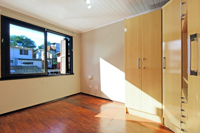Imagem Casa com 2 Quartos à Venda, 79 m² em Morro Santana - Porto Alegre