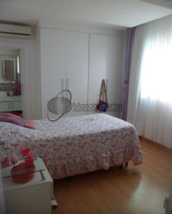 Imagem Casa com 3 Quartos à Venda, 330 m² em Itaipu - Niterói Imagem Casa com 3 Quartos à Venda, 330 m² em Itaipu - Niterói