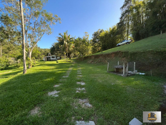 Imagem Imóvel com 3 Quartos à Venda, 40.000 m² em Bairro Dos Soares - Juquitiba Imagem Imóvel com 3 Quartos à Venda, 40.000 m² em Bairro Dos Soares - Juquitiba