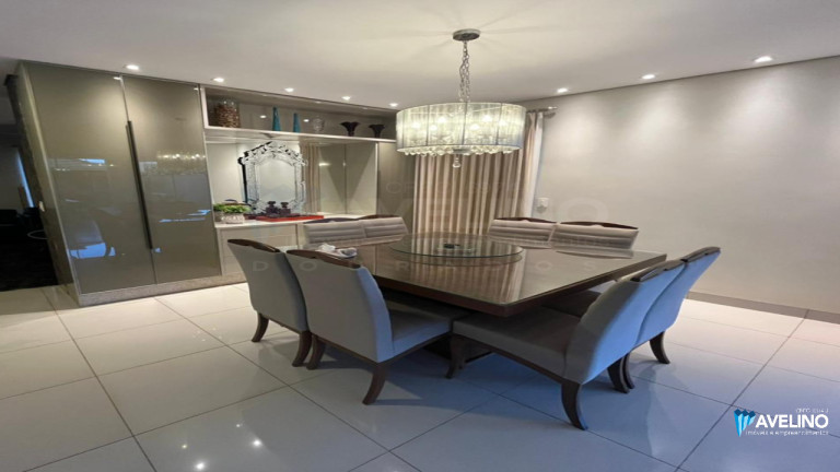 Imagem Sobrado com 4 Quartos à Venda, 350 m² em Alto Das Paineiras - Dourados Imagem Sobrado com 4 Quartos à Venda, 350 m² em Alto Das Paineiras - Dourados