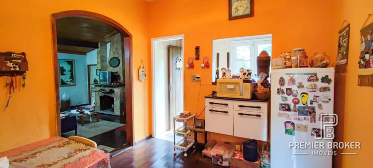 Imagem Casa com 3 Quartos à Venda, 150 m² em Cascatinha - Nova Friburgo