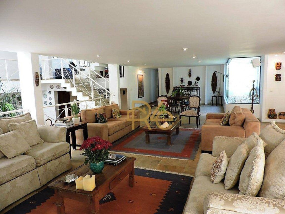 Imagem Casa com 5 Quartos à Venda, 804 m² em Jardim Colonial - Carapicuíba Imagem Casa com 5 Quartos à Venda, 804 m² em Jardim Colonial - Carapicuíba