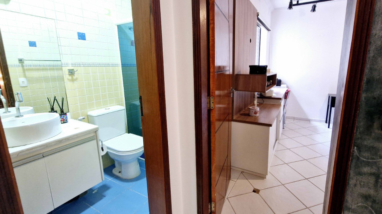 Imagem Casa de Condomínio com 3 Quartos à Venda, 197 m² em Vila Pedra Branca - São Paulo