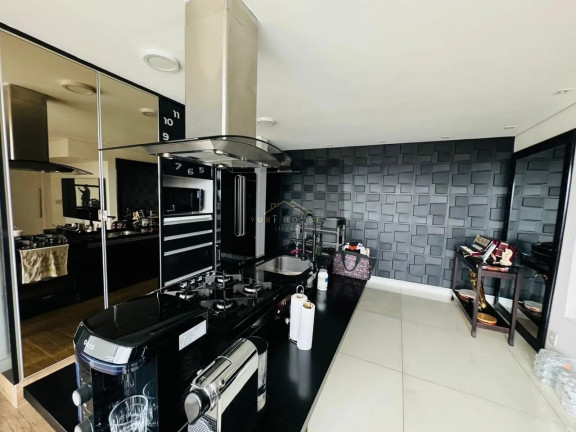 Imagem Cobertura com 2 Quartos à Venda, 160 m² em Jardim Tupanci - Barueri