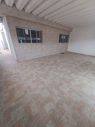 Sobrado com 3 Quartos à Venda, 128 m² em Caiçara - Praia Grande