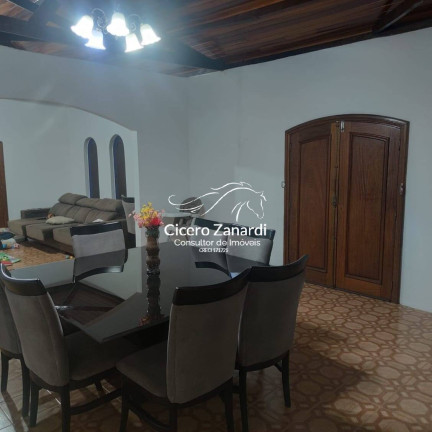 Imagem Chácara com 4 Quartos à Venda, 102 m² em Centro - Bofete