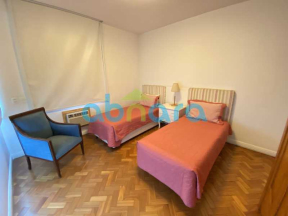 Imagem Apartamento com 3 Quartos à Venda, 155 m² em Copacabana - Rio De Janeiro