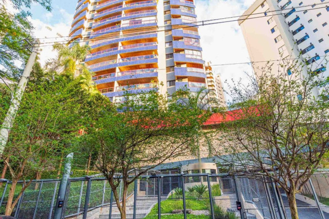 Imagem Imóvel com 4 Quartos à Venda, 163 m² em Vila Suzana - São Paulo