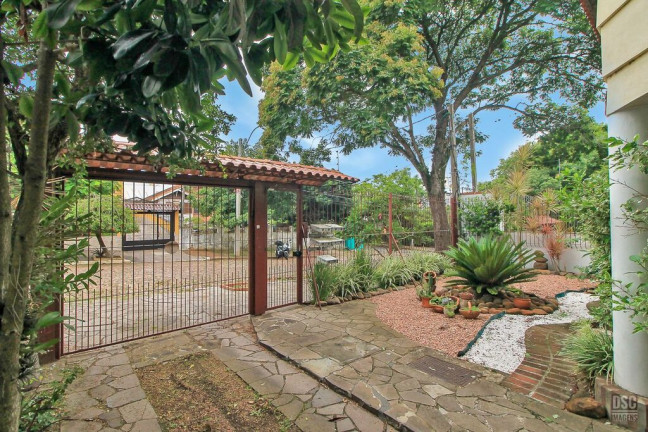 Imagem Casa com 3 Quartos à Venda, 138 m² em Cristal - Porto Alegre