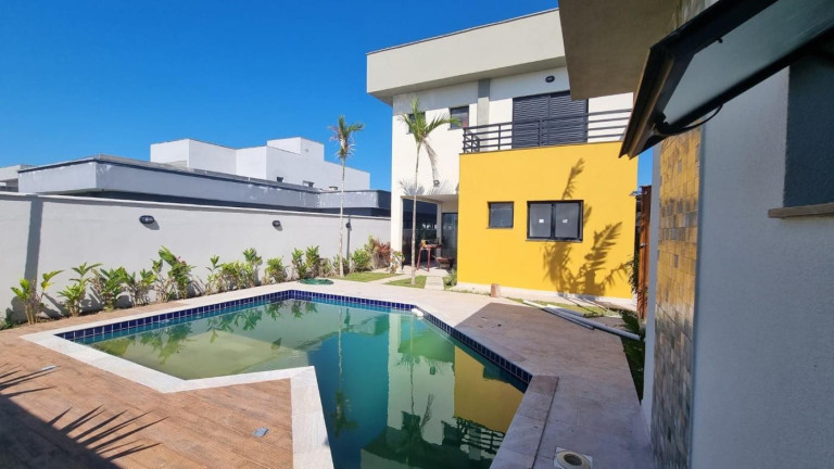 Casa com 3 Quartos à Venda, 340 m² em Jardim Guacyra - Itanhaém
