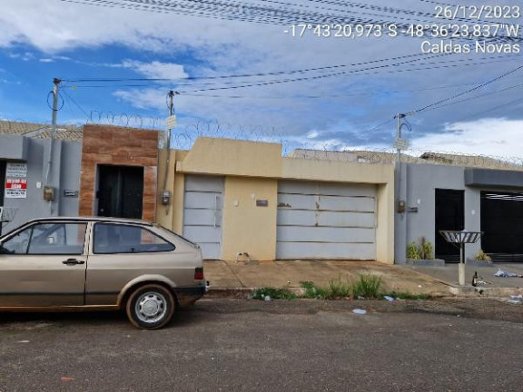 Casa com 3 Quartos à Venda, 180 m² em Residencial Primavera - Caldas Novas