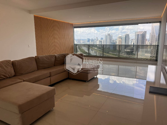 Apartamento com 3 Quartos à Venda, 252 m² em Real Parque - São Paulo