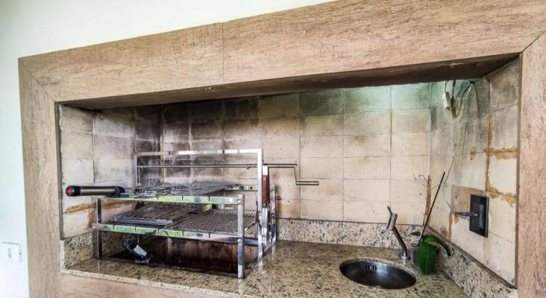 Imagem Imóvel com 3 Quartos à Venda, 232 m² em Vila Suzana - São Paulo