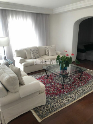 Apartamento com 3 Quartos para Alugar, 240 m² em Jardim Paulista - São Paulo