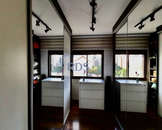 Imagem Apartamento com 3 Quartos à Venda, 135 m² em Brooklin Paulista - São Paulo Imagem Apartamento com 3 Quartos à Venda, 135 m² em Brooklin Paulista - São Paulo