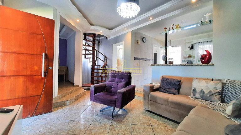 Imagem Casa com 3 Quartos à Venda, 100 m² em Pedra Branca - Palhoça Imagem Casa com 3 Quartos à Venda, 100 m² em Pedra Branca - Palhoça