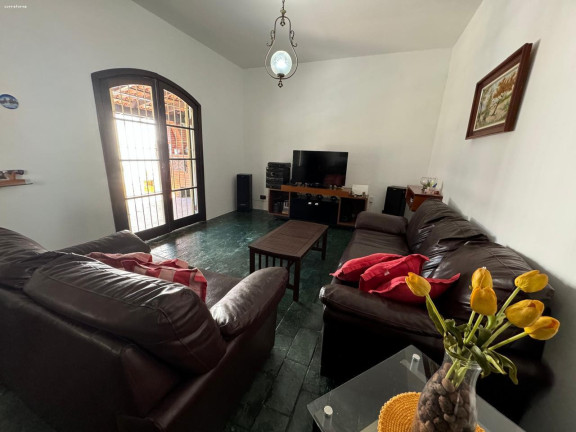 Imagem Casa com 3 Quartos à Venda, 220 m² em Porto Grande - São Sebastião Imagem Casa com 3 Quartos à Venda, 220 m² em Porto Grande - São Sebastião